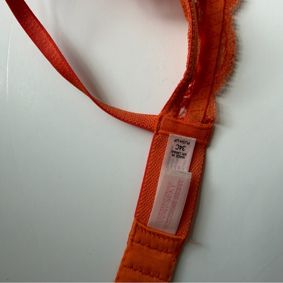 Victoria's Secret 34C Bright Colors set of 5 Push-Up Bras, Flawed - Picture 12 of 16